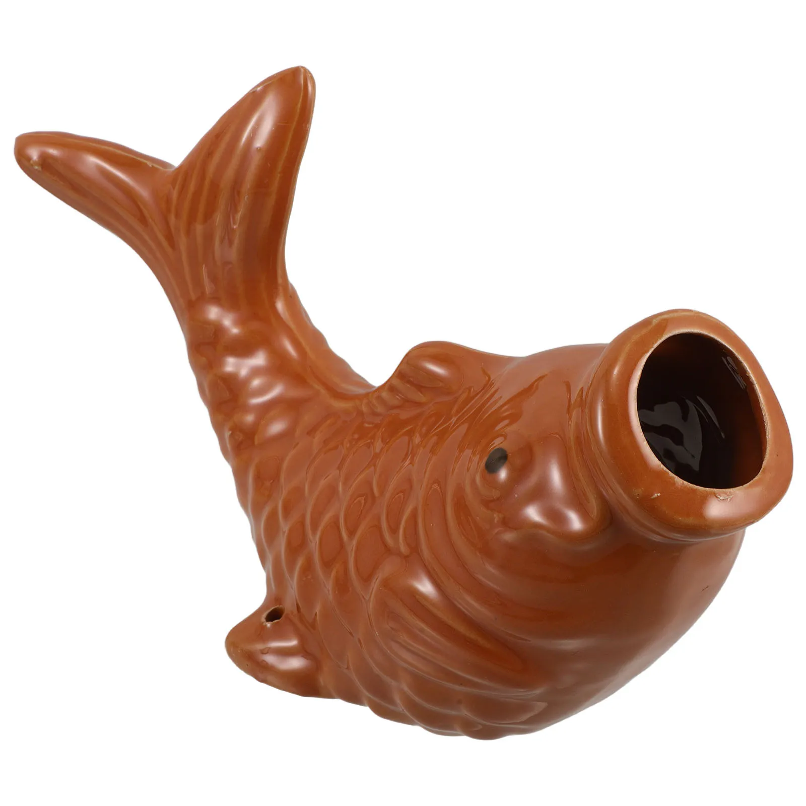 Fontanna do oczka wodnego w kształcie karpi z ceramiki do użytku zewnętrznego - funkcjonalny odpływ wody z elementami artystycznymi i odporny na warunki atmosferyczne.