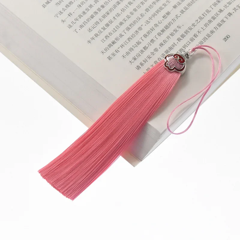Chinese Auspicious Cloud Tassels Beautiful Flat Tassels Key Chain Handbag Pendants Handicraft Accessories