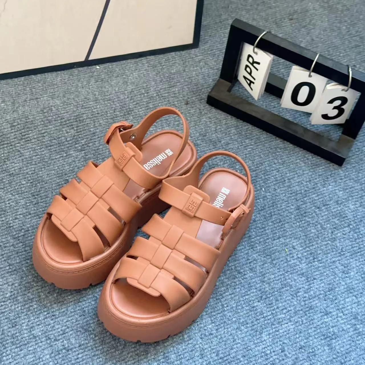 Mini Melissa Summer  Women\'s Thick Sole Slippers Ladies Fashion Candy Color Jelly Sandals Indoor Outdoor Beach Shoes Female