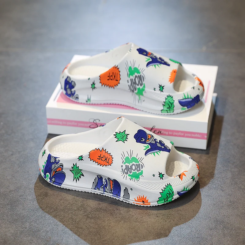 

New Dinosaur Kids Slippers Non-slip Beach Comfortable Boys Girls Sandals Summer Cute Printing Home Children Slides Boy Shoes