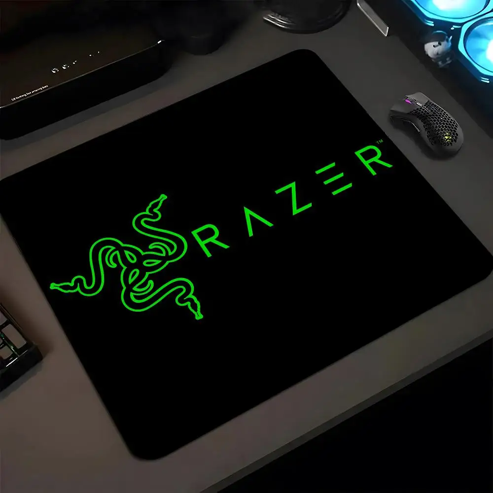 Tapis de souris Razer Goliathus 18x22cm, petit tapis de clavier, tapis de bureau � bords verrouill�s, tapis de protection de bureau Kawaii