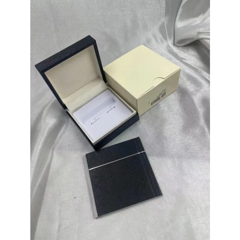 

Premium Flip-Top Cufflink Box – Velvet-Lined Jewelry Gift Case