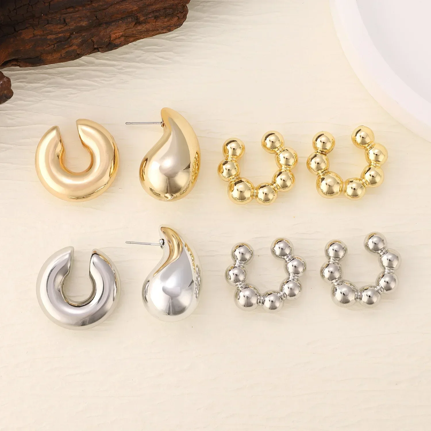 XINYI 4Pc/set Vintage Geometric Clip Earring Women Trendy Glossy C Shape No Piercing Fake Cartilage Ear Cuff Jewelry Accessories