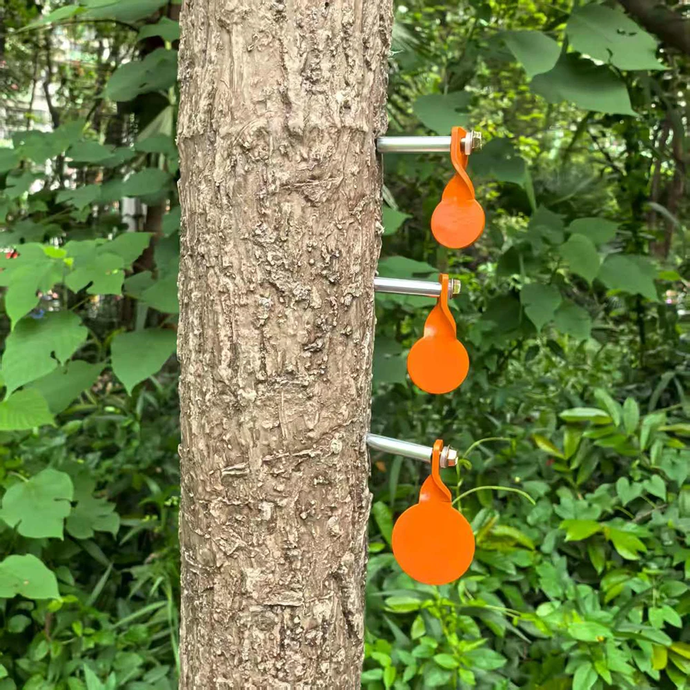 直径4cm、3cm、2.5cmの3つの金属製の木型射撃練習用ターゲットのセットです。