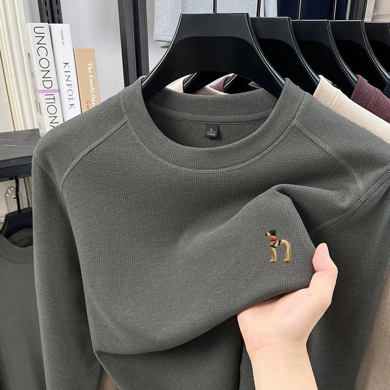 Light luxury men's trendy Korean version dog embroidered round neck pullover sweater comfortable velvet winter warm knit sweater