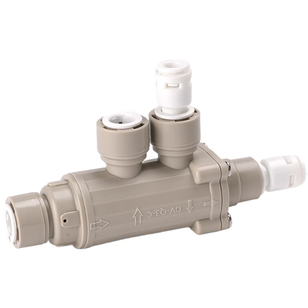 Automatic Flow Adjuster RO Water Distributor Long-lasting Polymer 0.1-0.4Mpa Pressure Compact Space-saving Design