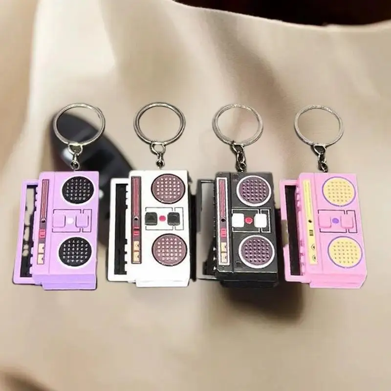 Mini Voice Message Recorder for Couples Retro Tape Recorder Keychain Recording Keepsake Anniversary Gift for Him/Her