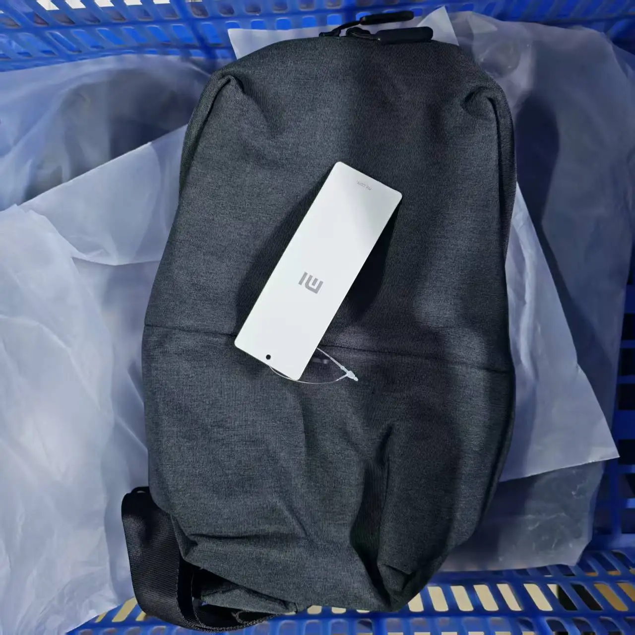 

Оригинальная многофункциональная городская нагрудная сумка Xiaomi Mi с минималистичным дизайном