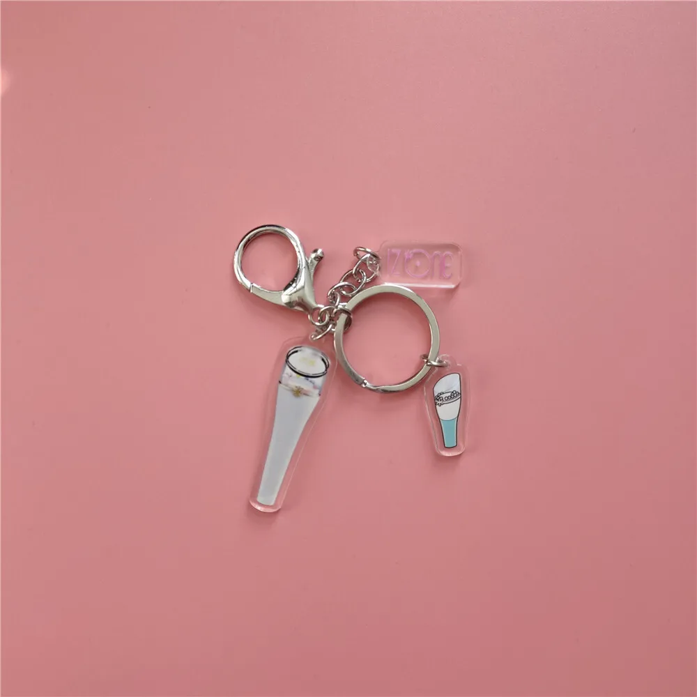 ONE Acrylic Keychain Supporting Lamp Key Pendant Heart * IZ Jewelry Hanging Decoration IZONE Surrounding