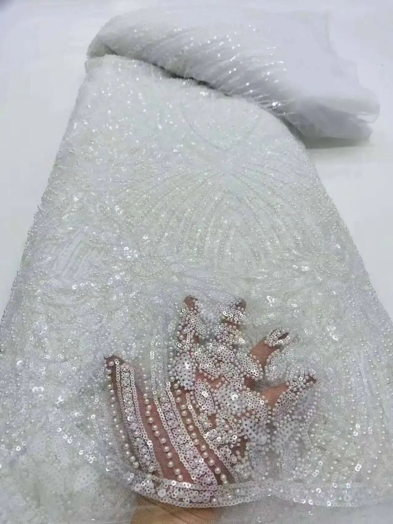 

African Sequins Beaded Lace Fabric 2025 High Quality Sequence Embroidery French Nigerian Lace Fabric For Wedding Dress Material