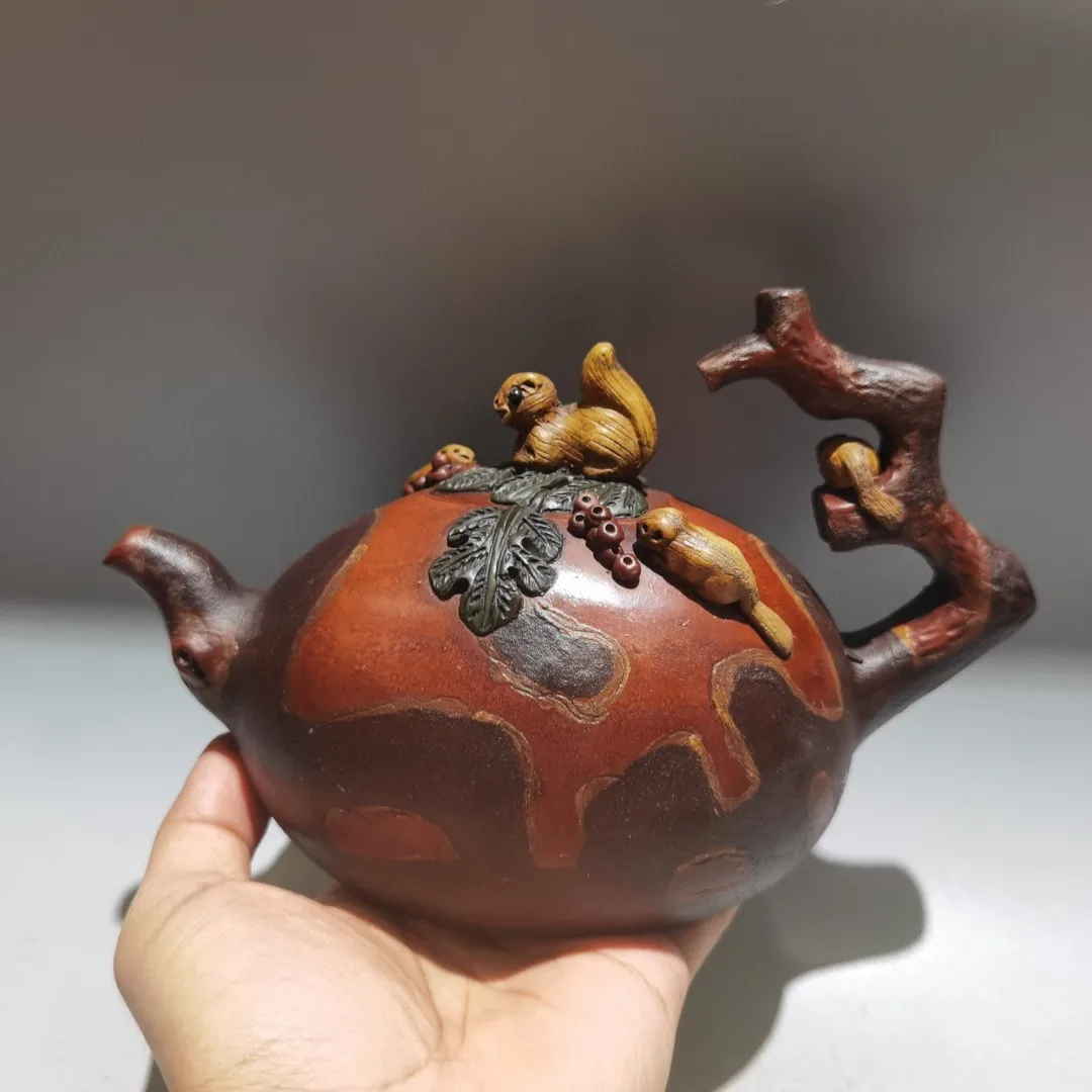 

Yixing Purple Clay Teapot Squirrel statue with grape pattern Tree root pot Kettle Teapot Amass wealth Ornaments