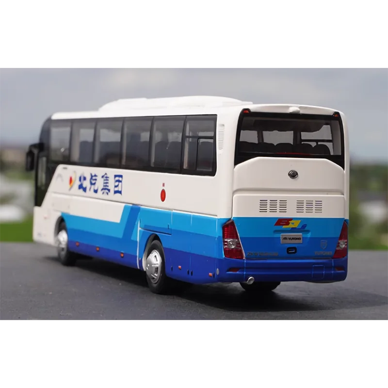 Diecast 1: 42 Scale Original Factory Yutong Bus ZK6122H9 BAIC Group Luxury Tourist Bus Model Simulation Car Model