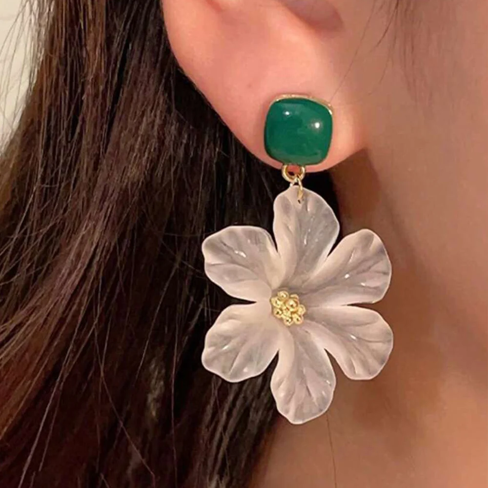 White Flower Charm Square Metal Green Epoxy Drop Earrings For Women Bohemia Romantic Camellia Flower Dangle Earrings Luxury image 5