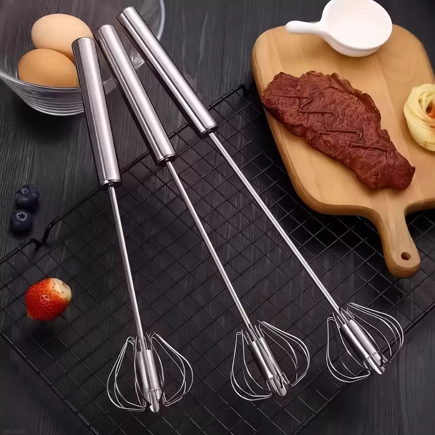 Healthy Kitchen Gadgets - خفاقة بيض شبه آلية من الفولاذ
