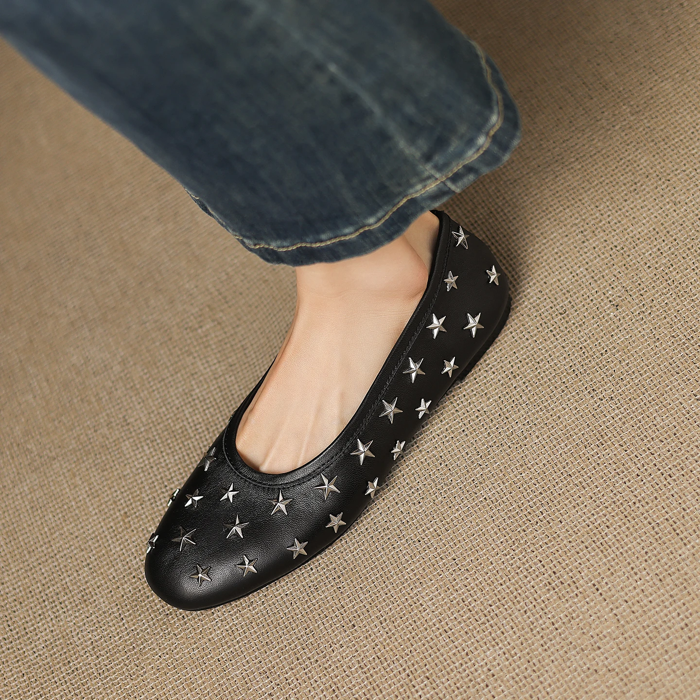 

Handmade Genuine Leather Low heel sandals Women Flat Casual Shoes Round Toe Ballet Style Casual Shoes Flat Mary Jane
