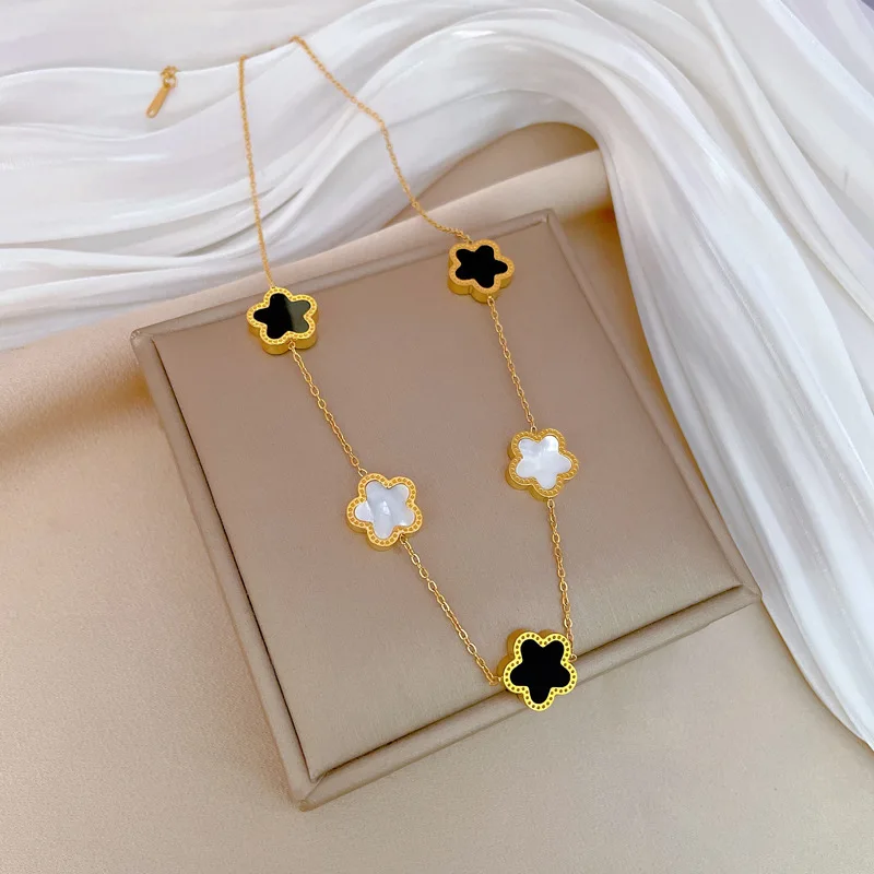 1 Pc Exquisite Star Flower Poinsettia  Luxury Stainless Steel Gold Color Necklace Women Party Prom Daily Gift Jewelry