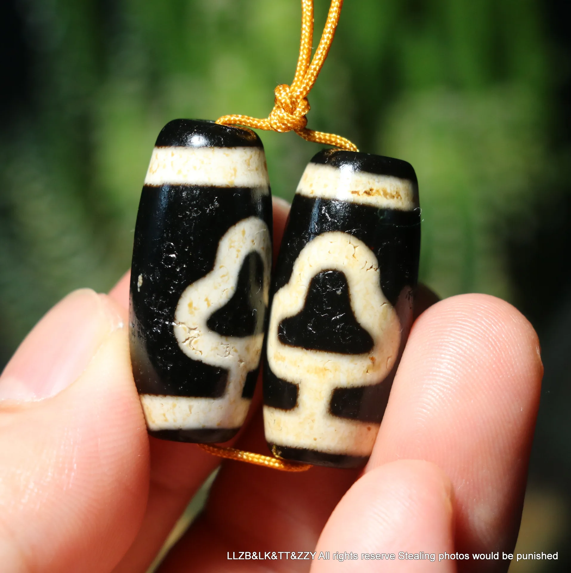 

A Pair of Match Magic Power Tibetan Old Agate Mercy Bodhi Tree Totem dZi Bead Amulet For Bracelet Treasure Talisman Timestown