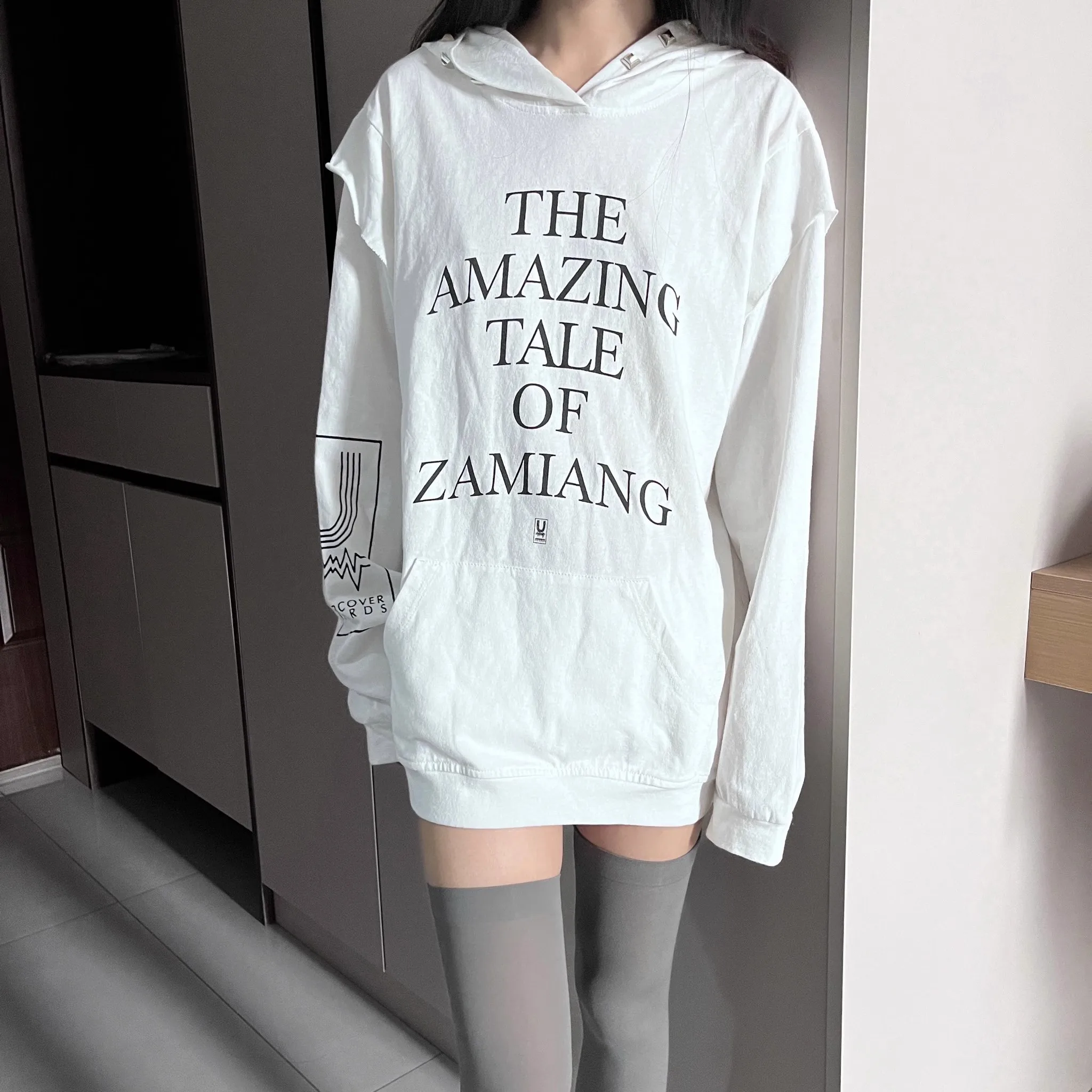 2025 Undercover Amazing White Rivet high srteet Hoodie WY1109