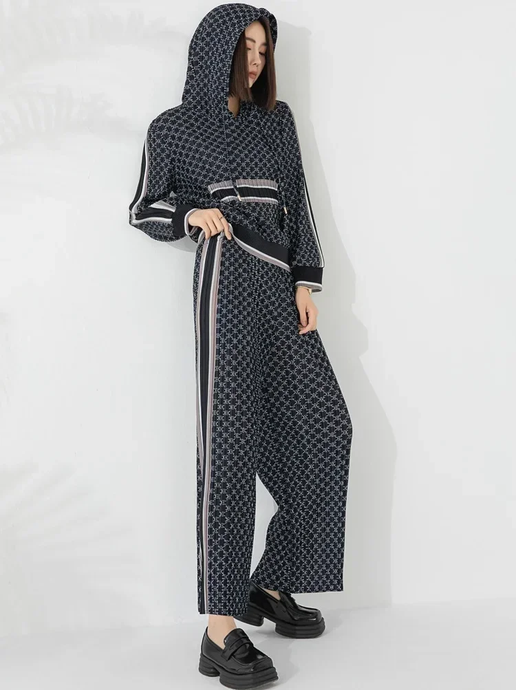 Miyake Pleated 2024 Autumn New Fashion Women's Sports Suit Hoodie High-grade Casual Pants Two-piece Set