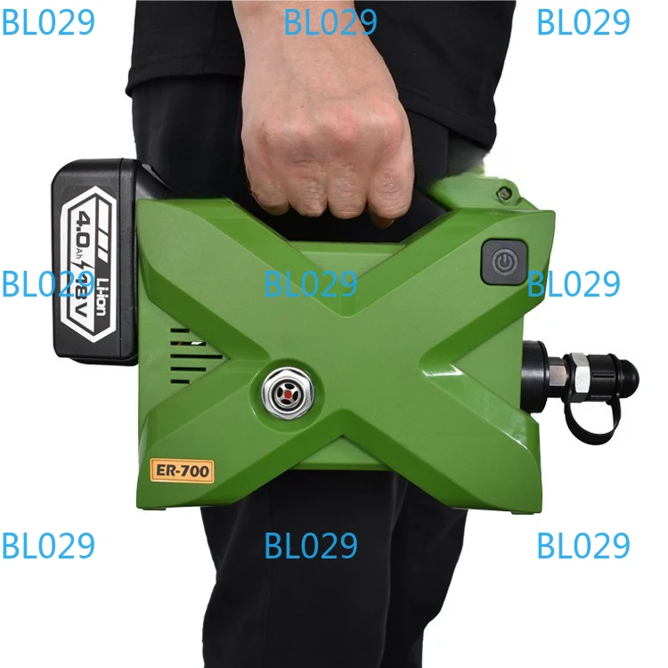 

ER700 Mini Electric Battery Hydraulic Pump 70Mpa High Pressure Oil Pump Station Remote Switch Control Outdoor High-Altitude Work