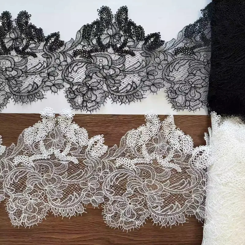 3ヤード-ロット-ブラック＆ベージュホワイト-グリッターフィッシュシルクスレッドレース生地-幅27cm-ウェディングドレスやパーティードレスに最適