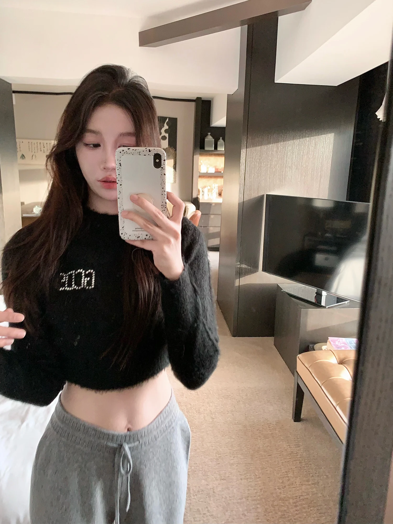 

Топ-свитер High Densi Amor Spicy Girl из 100% конского волоса и других материалов, Зима 2023, Женская мода