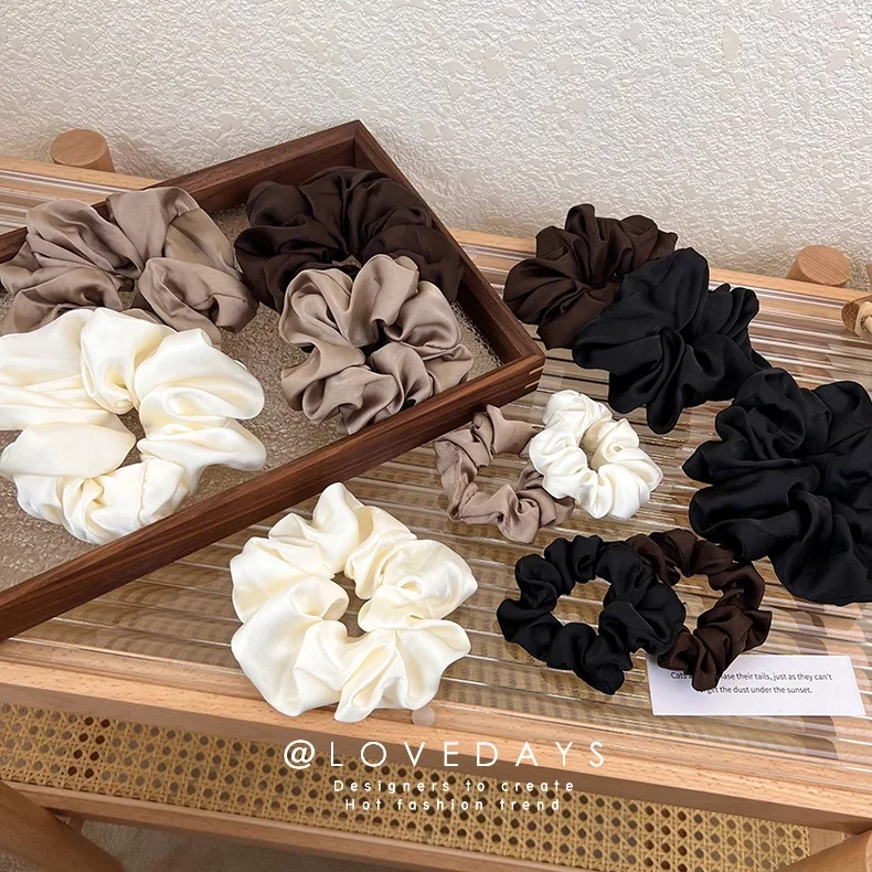 Élastiques de cheveux luxueux en satin lisse en soie de couleur unie de tailles petites, moyennes et grandes, bandes et accessoires de cheveux de style coréen