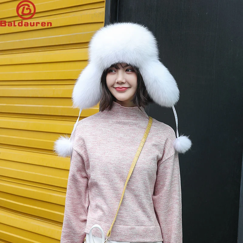 

2025 New Brand Russian Women Fluffy 100% Natural Fox Fur Bomber Hats Winter Girls Thick Warm Real Fox Fur Cap Lady Real Fur Caps