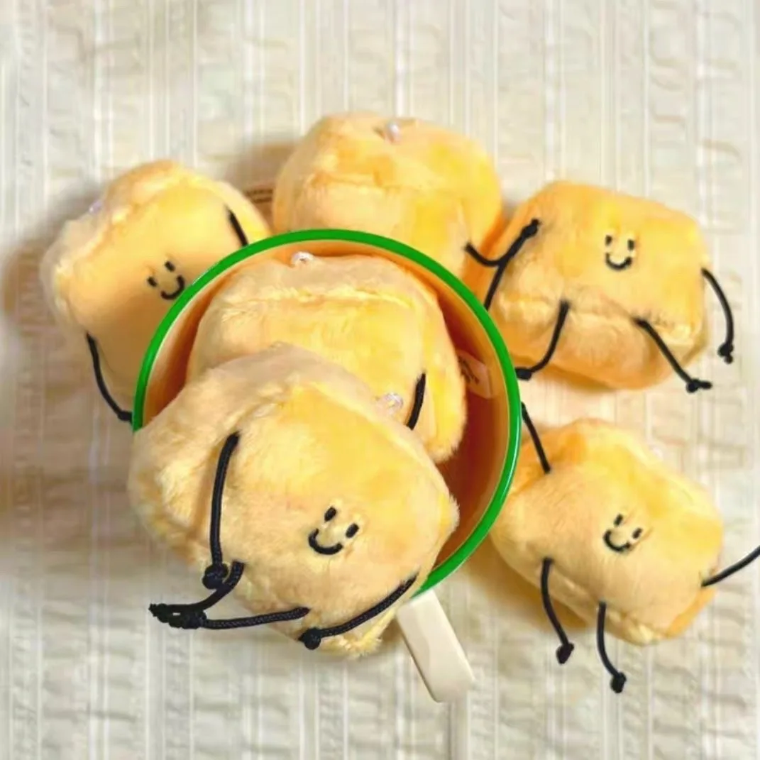 Ciondolo con figurine di burro di cartone animato Borsa in morbida pelle Simpatico portachiavi in peluche Zaino Accessori per bambole Regalo