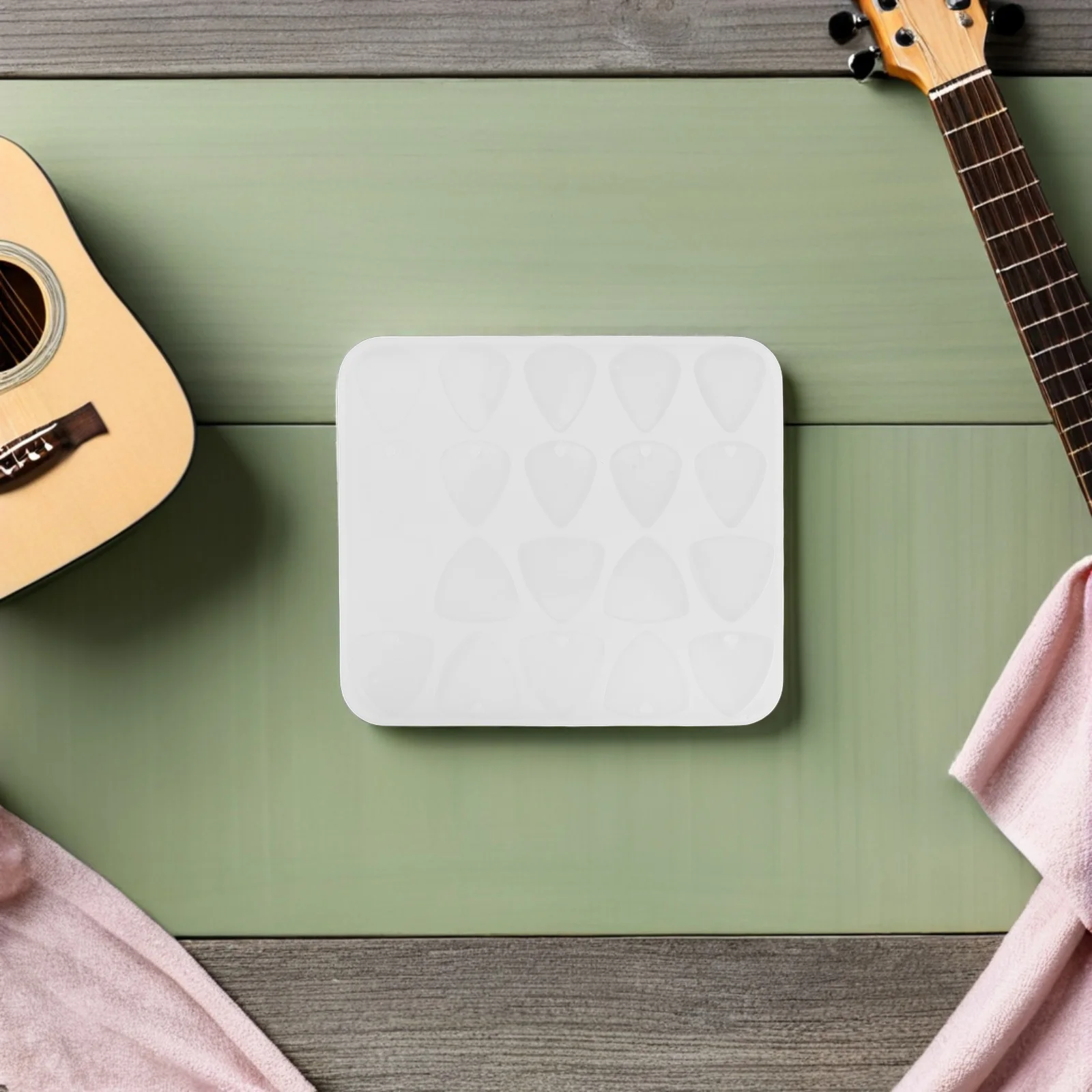 

2Pcs Silicone Guitar Picks Mold DIY Ergonomic Resin Mold for Thumb Finger Picks Bass Keychain Pendant Guitar Silicone Mould