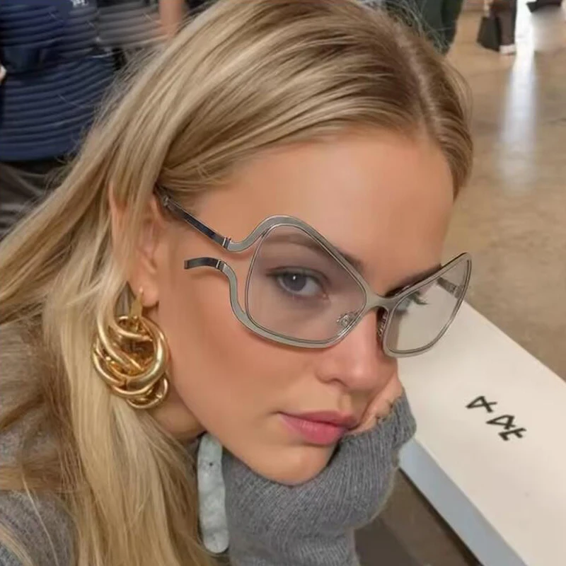 جديد Y2K موضة المعادن الشرير الجوف النظارات الشمسية للنساء العلامة التجارية العصرية الصيف في الهواء الطلق فضي نظارات شمسية الإناث Oculos دي سول