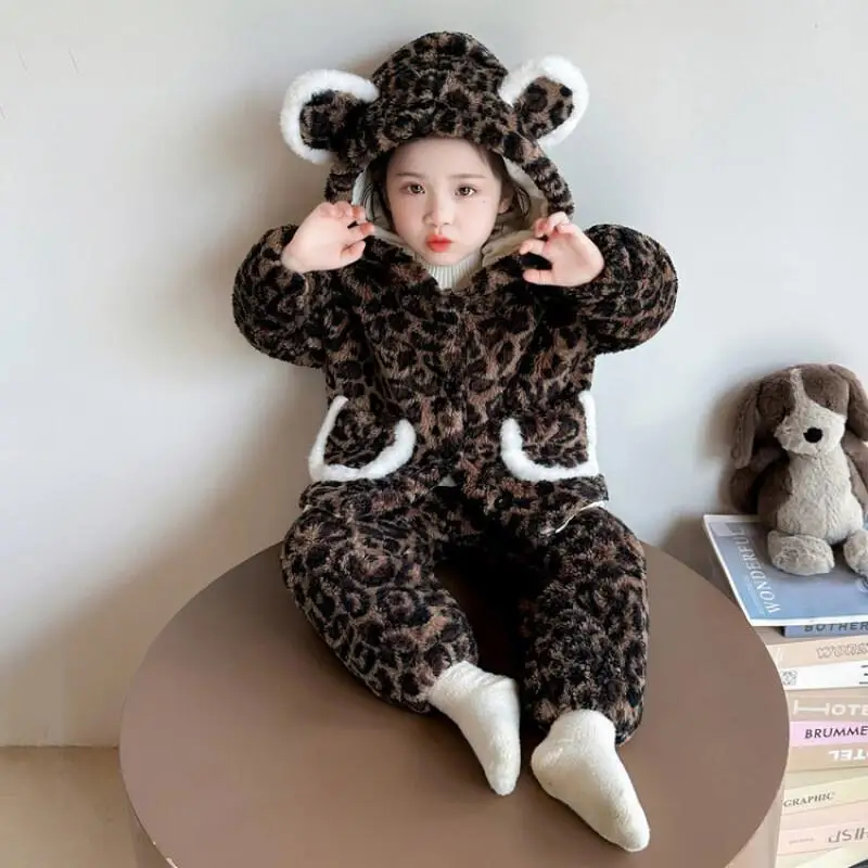 

Girls Pajamas Set Autumn and Winter Flannel Children's and Girl Fleece Thickened Warm Coral Fleece Loungewear Pajama Set Fashion