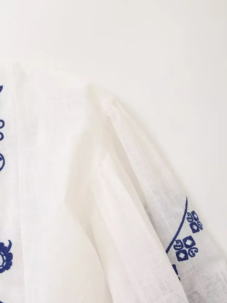 ヴィンテージ気質 V ネックの女性のファッションルーズペプラムシャツ女性のエスニックスタイル刺繍文学長袖シャツ