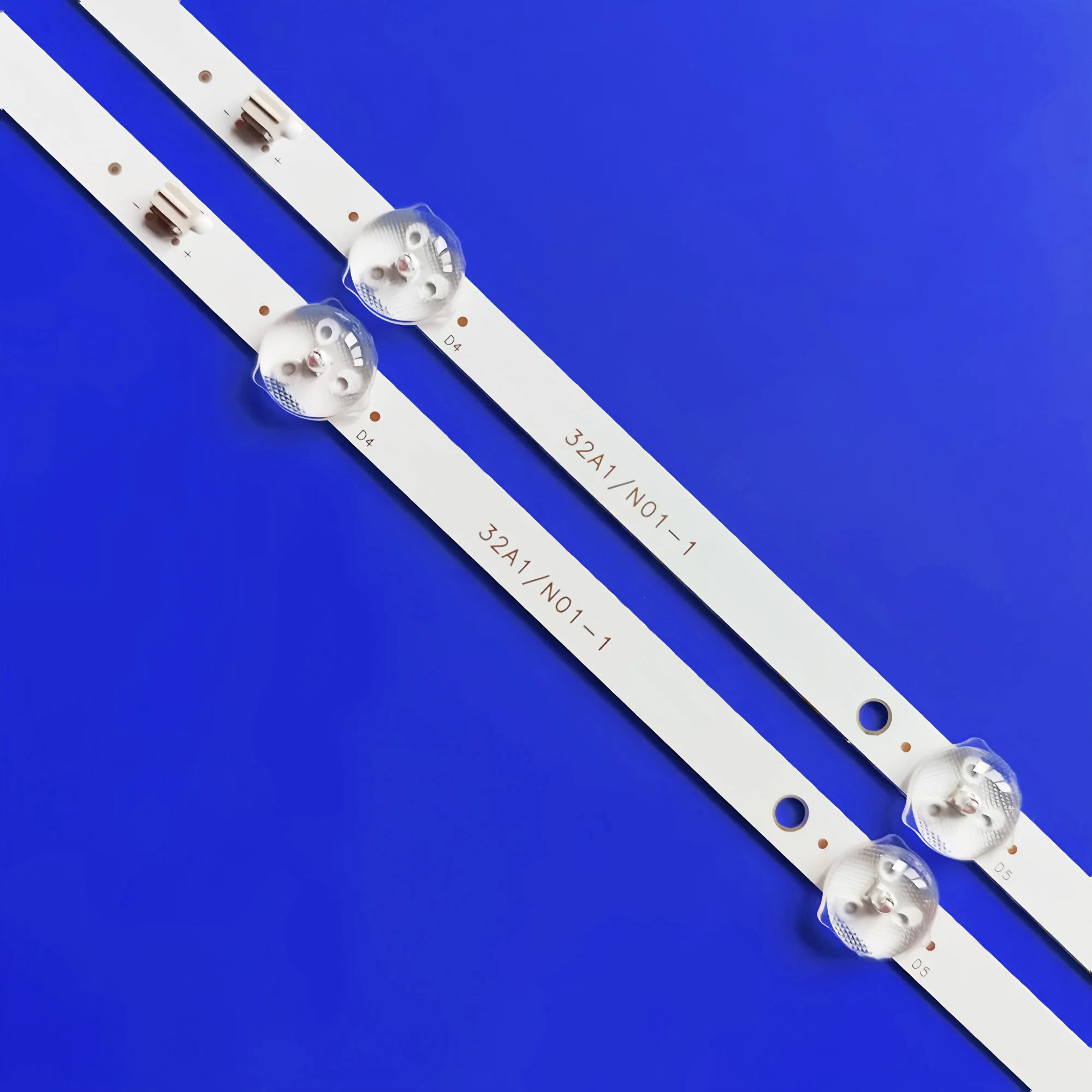 100%New LED Strips for 32 TV MSG-T320-A1-3030-T13-06 32A1/N01-1 6LED 560mm 3v