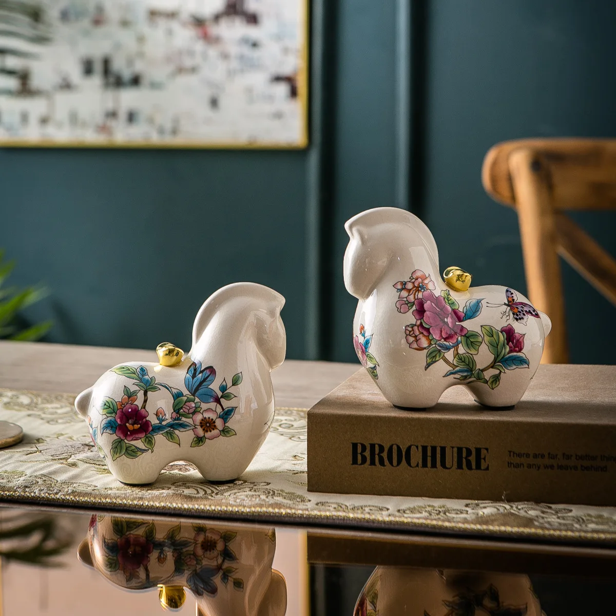 

HYS Ceramic Pony Crafts Immediately Rich Tabletop Ornaments Living Room TV Cabinet Office Ornaments Housewarming Gifts