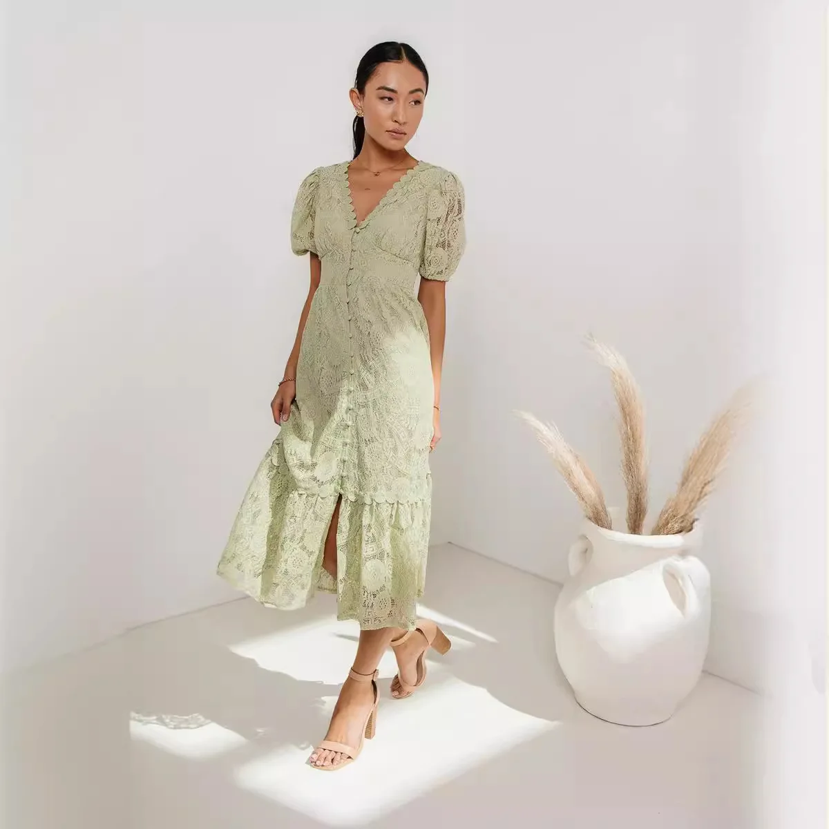 Frühling Sommer Elegante Spitze V-ausschnitt Kurzarm Einreiher Ausschnitte Cinched Taille Langes Kleid Frauen Büro Dame Pendeln Kleid