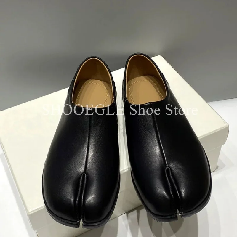 Split Toe Silver Black Leather Loafers Shoes Spring Cattlehide Men Oxfords Slip on Lazy Flat Shoes Male Formal Party Shoes