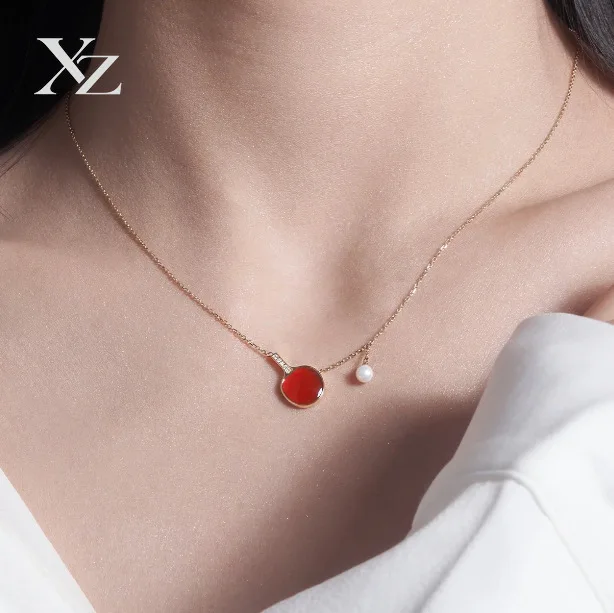 Luxury Red Enamel Dripping Glaze Table Tennis Racket Pearl Pendant Fashion Necklace, High-End Collarbone Chain Sweatshirt