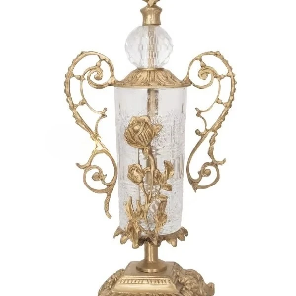 تتميز مجموعة الساعات النحاسية والزجاجية العتيقة بتصميم عتيق رائع مع تفاصيل زهور لديكور منزلي فاخر أنيق