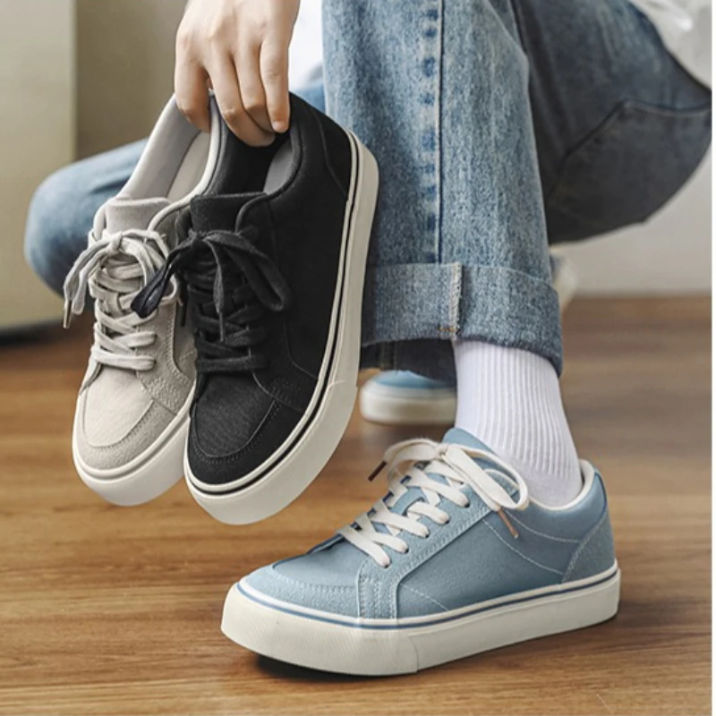 

Men's Solid-color Simple Canvas Soft-soled Low-top Round-toe Lace-up Lightweight Fashionable Casual Sporty Large-sized Sneakers