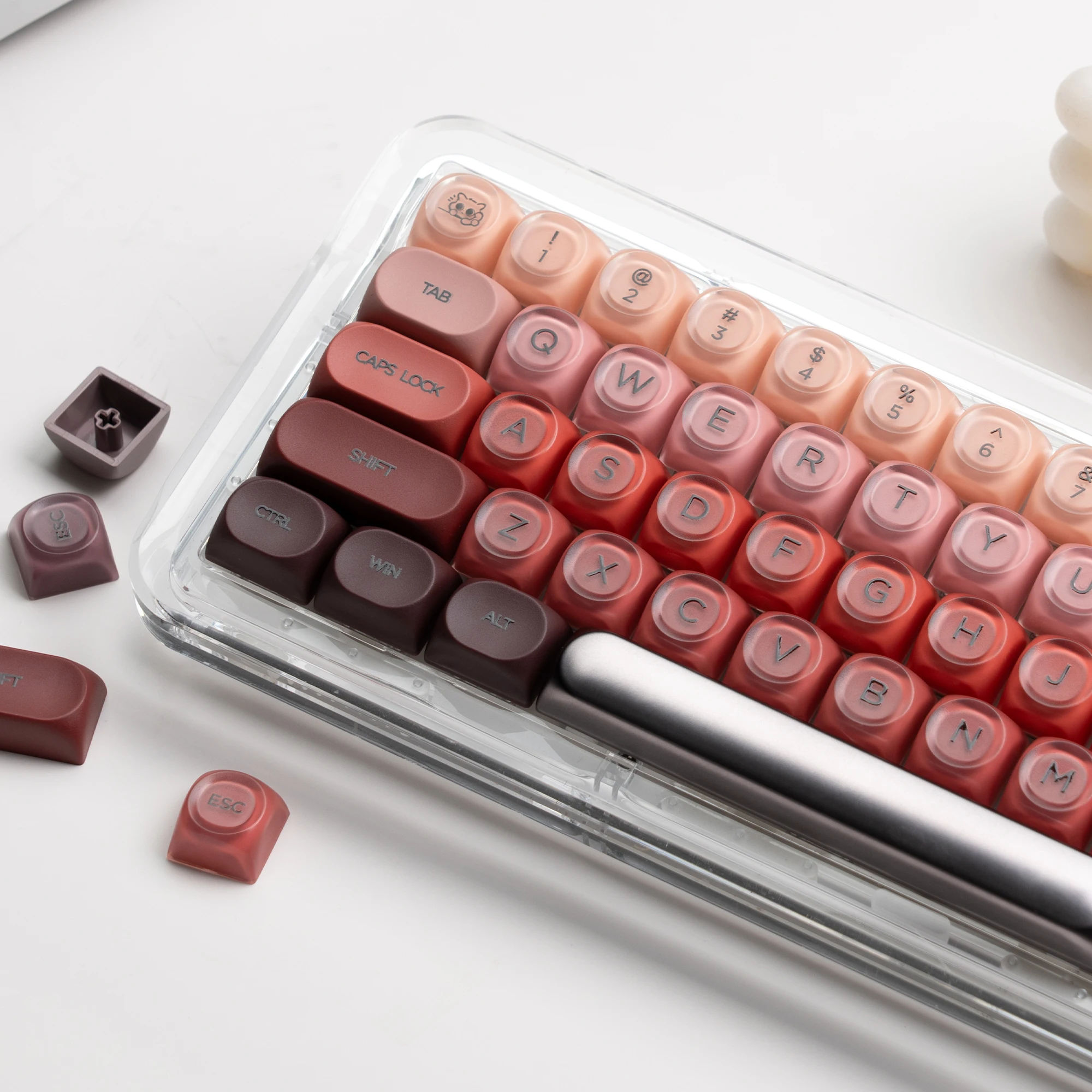 Frosted Texture Gradient Foundation&Red Lipstick Theme Keycaps 75% PBT Double Shot HOA Profile 132 Keys For Mx Switch Mechanical