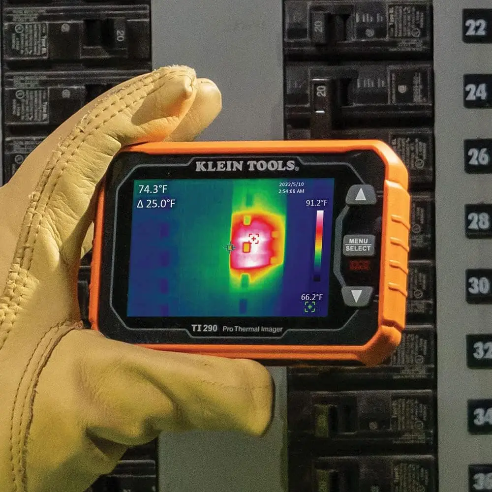 Rechargeable PRO Thermal Imaging Camera, Over 49000 Pixels, Wi-Fi Data Transfer, 3 Palettes, High / Low Temper