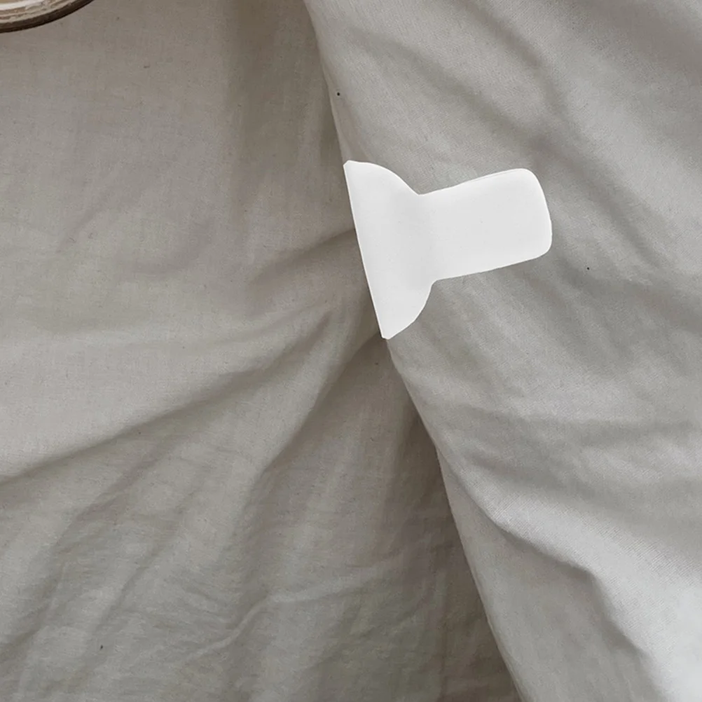 

4pcs Anti Foam Quilt Fastener Clips Bed Sheet Fixing Blanket Clamps Stable Material Easy Assembly Linen ganizer Padded