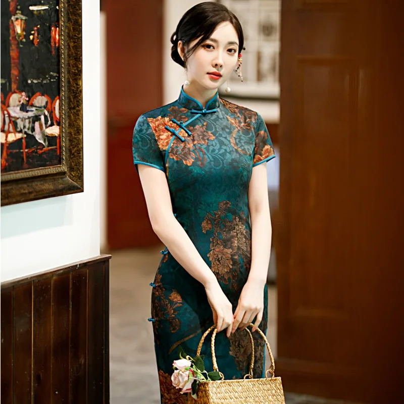 

Sheng Coco Chinese Style Women Silk Qipao Dresses New Cheongsam Long Hualuo Improved Banquet Show Chipao Traditional Dress