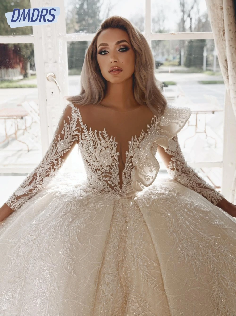 

Romantic Beaded Pearls Lace 2025 Wedding Dress Shiny O Neck Ball Gown Customized Women Luxurious Stylish Ruched Birde Dress