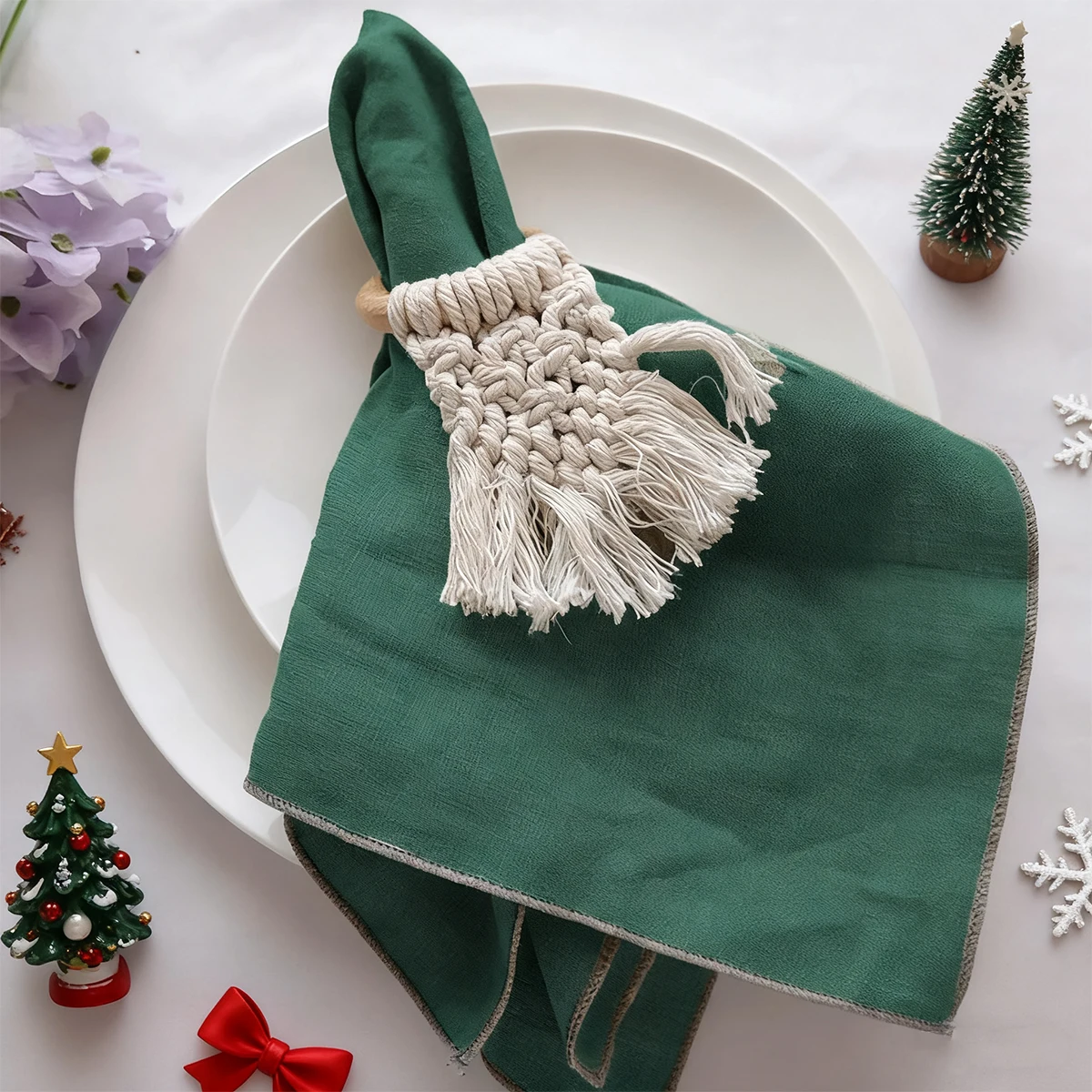 Tissu de serviette de noël à bord absorbant, couleur unie, respectueux de la peau, utilisé pour la décoration de Banquet de vacances et de Restaurant