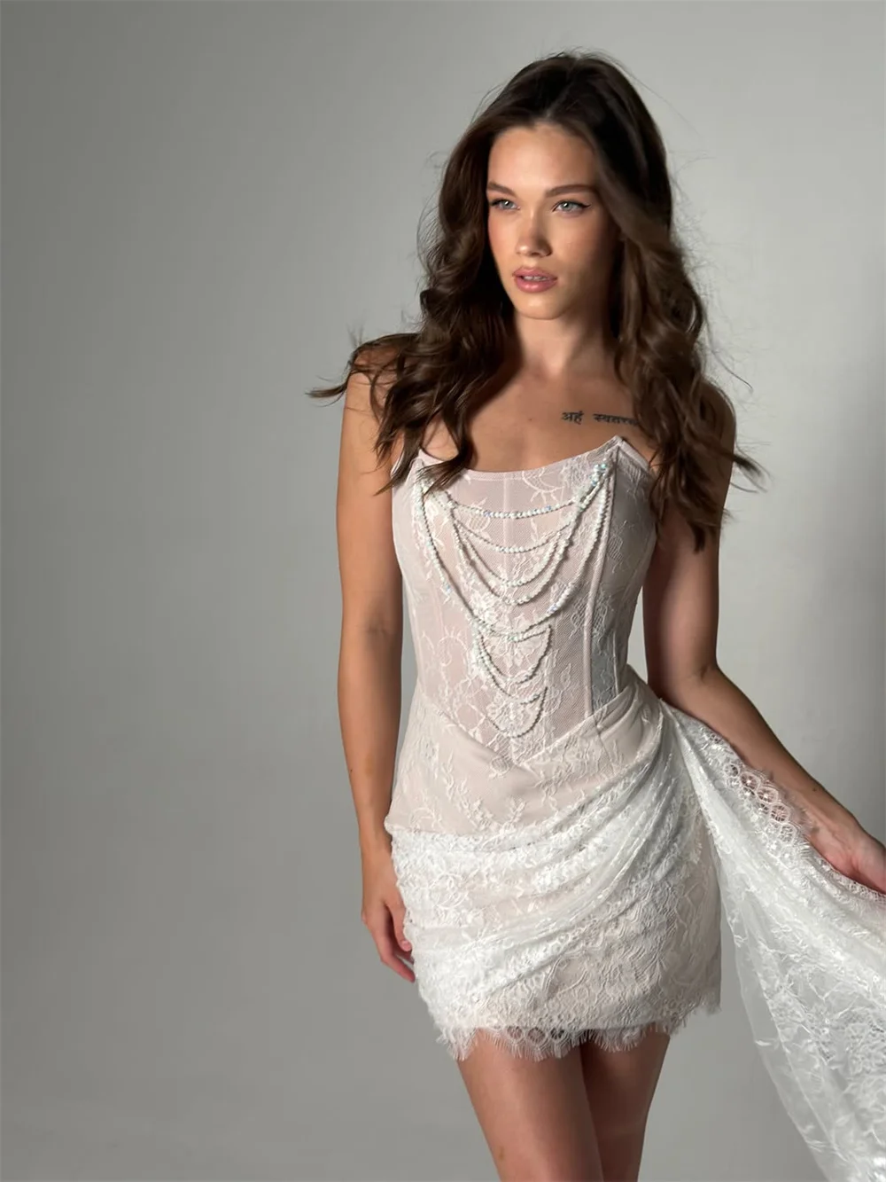 Contessa Custom Ivory White Strapless Prom Dresses Beaded Chain Lace Corset Vestidos De Noche Asymmetrical High‑low Gown Formal