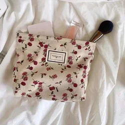 Makeup Bag Large Checkered Cosmetic Bag Capacity Travel Toiletry Bag Cute Makeup Brushes Aesthetic Accessories Storage Bag