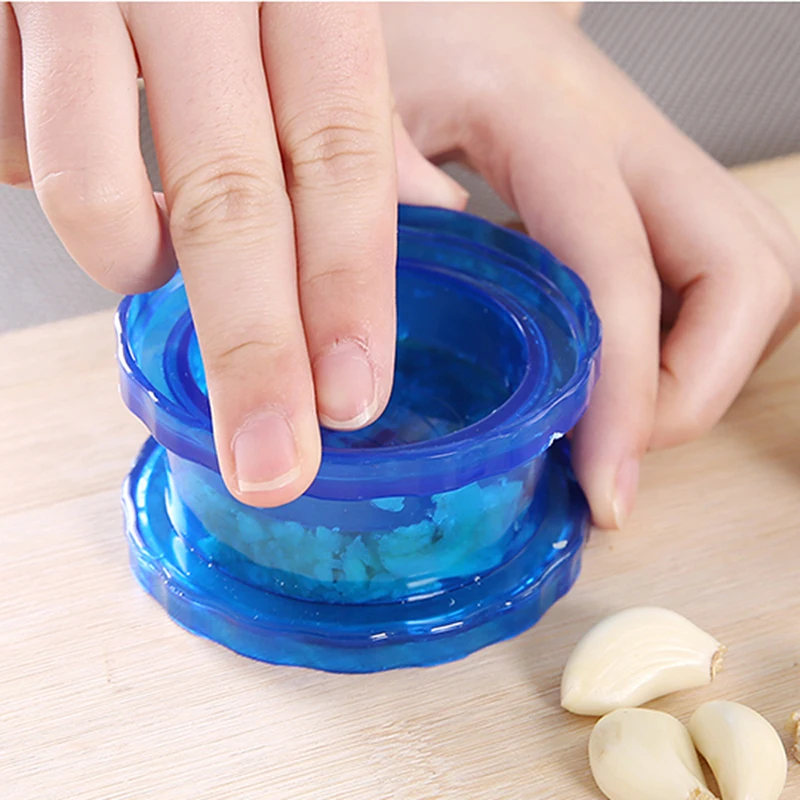 

Ginger Garlic Crusher Garlic Peeler Kitchen Grinder Plastic Box Ginger Nut Cookie Crusher Ginger Squeeze Chopper Kitchen Gadgets