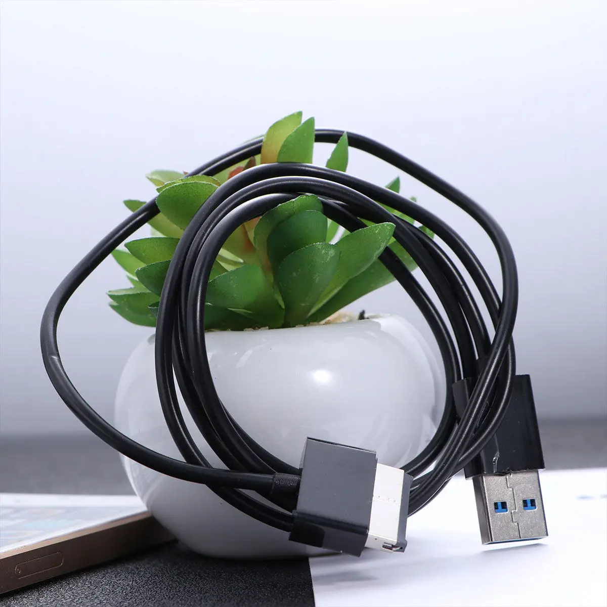 

40-Pin USB 3.0 Cable Compact Stainless Steel Connector High Speed Data Transfer 3A Current Support for Tablet Pc Charging Black